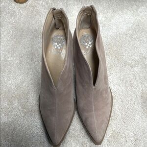 Vince Camuto Tan Ankle Booties with Chic Design